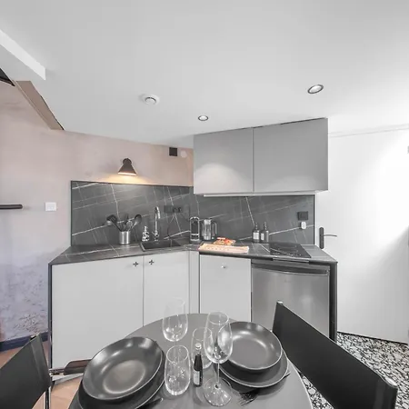 Апартаменты Oenosuite - Loft D'artiste En Hyper-centre, Climatise *